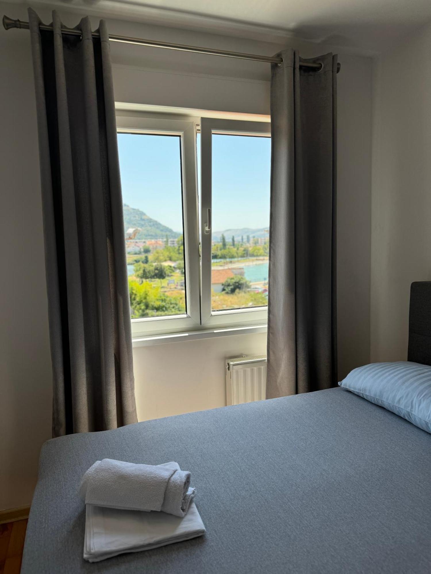 Apartman Srna Требинье Экстерьер фото